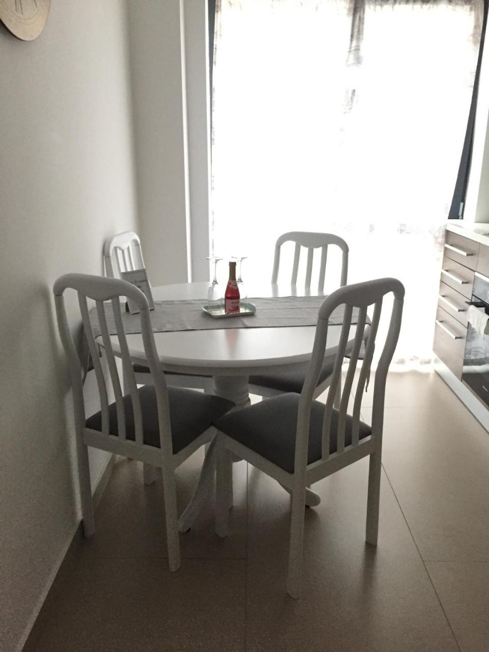 Flori De Iulie Apartamente Braşov Exteriör bild